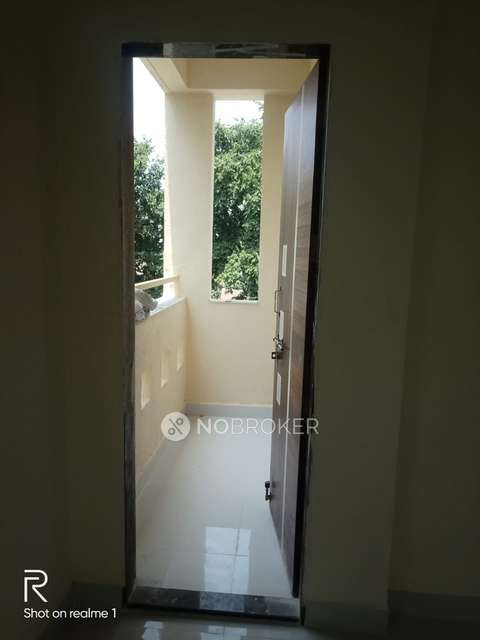 2 BHK Flat In Near Krsna Kunj Apartment for Rent  In Wanwadi