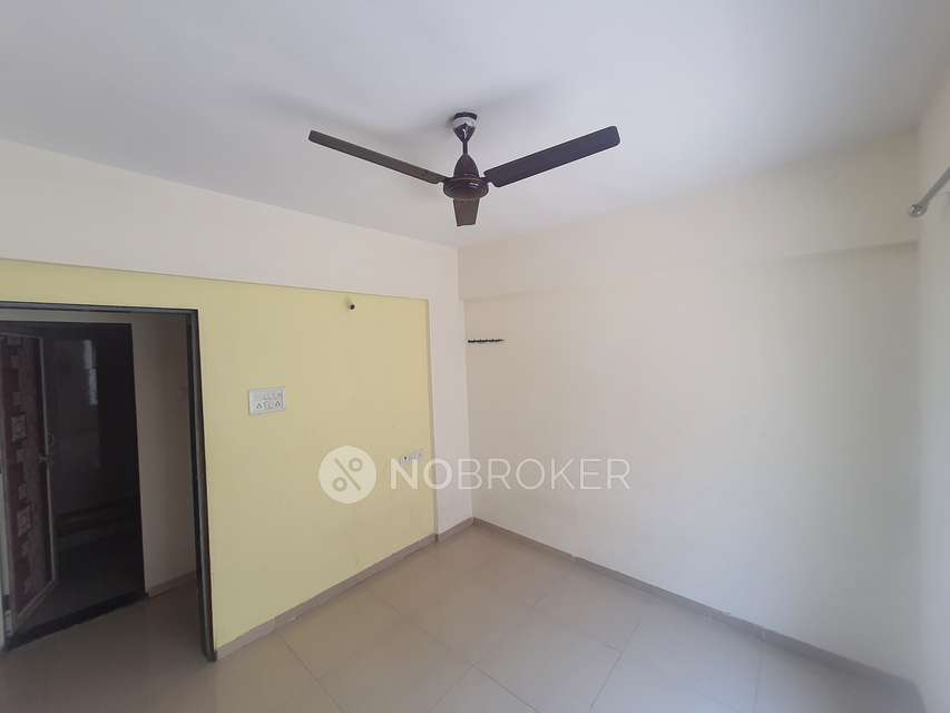 2 BHK Flat In Sai Crystal Building A Wing for Rent  In Wagholi