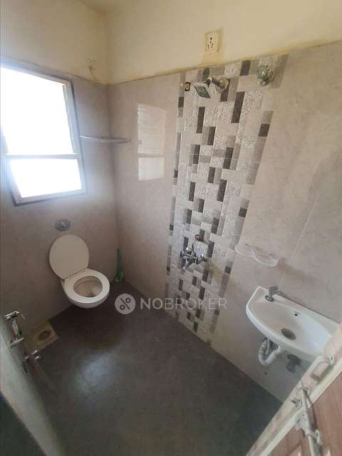 2 BHK Flat In Sai Crystal Building A Wing for Rent  In Wagholi