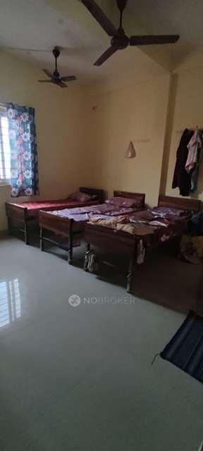 PG for Girls in Karapakkam