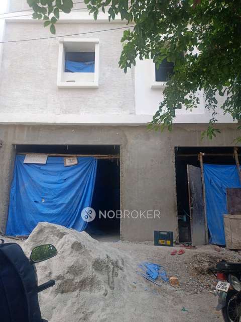 2 BHK Flat In Avanith Luxuria For Sale  In Sanath Nagar