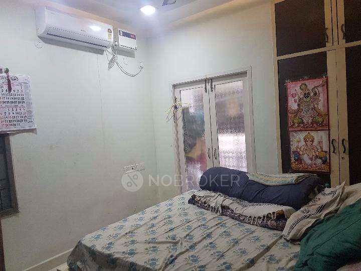 2 BHK Flat In Maansarovar Mantra For Sale  In Iyyappanthangal 