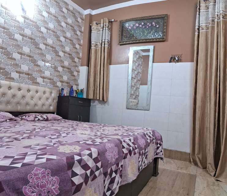 2 BHK Flat For Sale  In Tilak Nagar