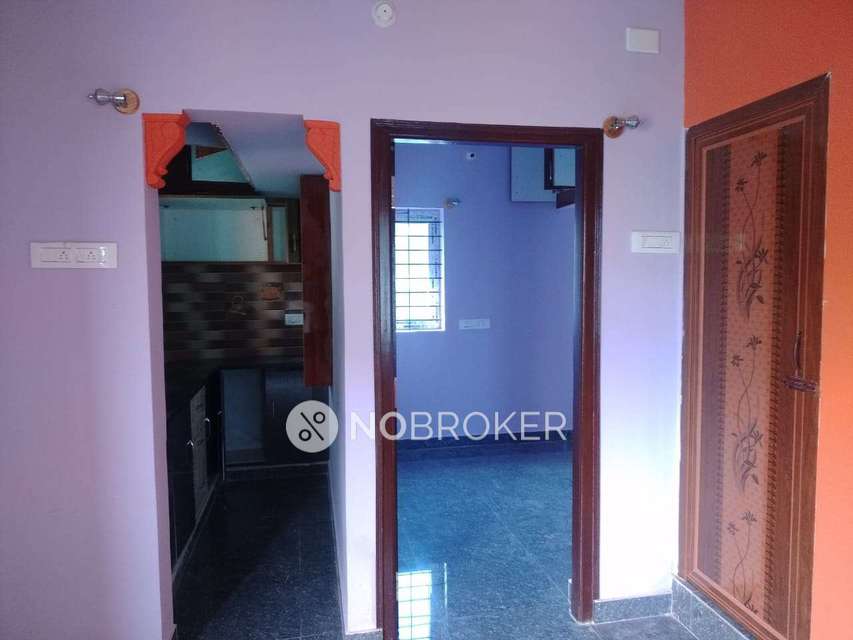 1 RK Flat In Standalone Building  for Rent  In Jp Nagar