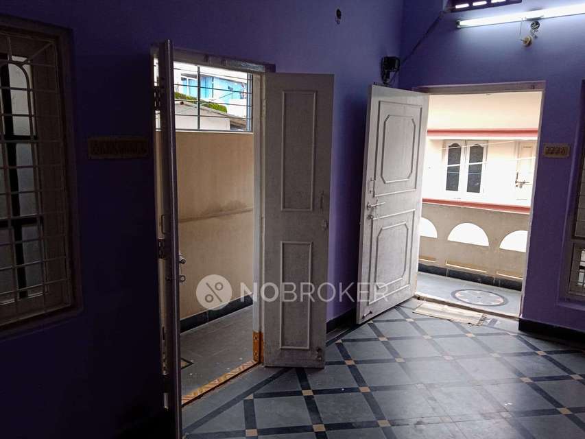 1 BHK Flat In Standalone Building  for Rent  In Karkhana