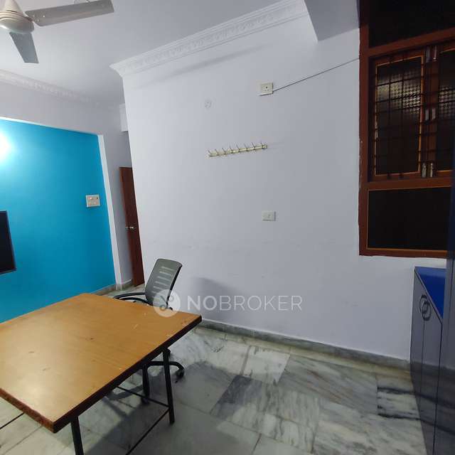 4 BHK Flat In Sri Sai Vyshnavi For Sale  In Puppal Guda