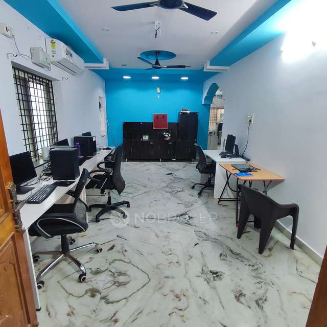 4 BHK Flat In Sri Sai Vyshnavi For Sale  In Puppal Guda