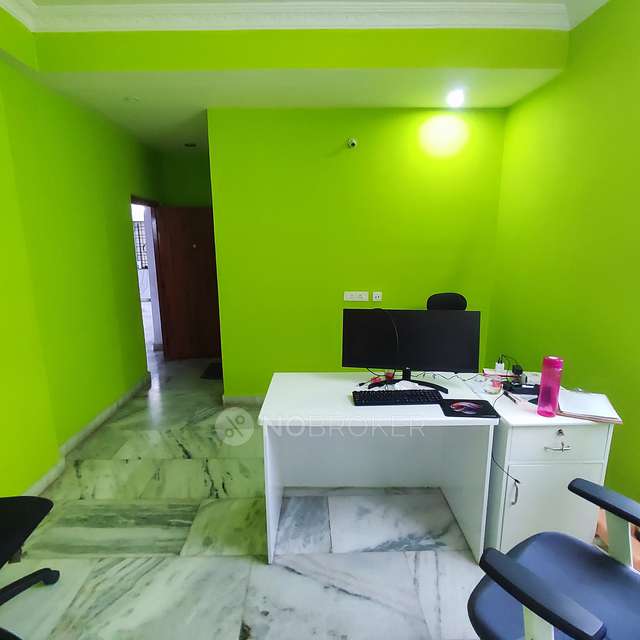 4 BHK Flat In Sri Sai Vyshnavi For Sale  In Puppal Guda