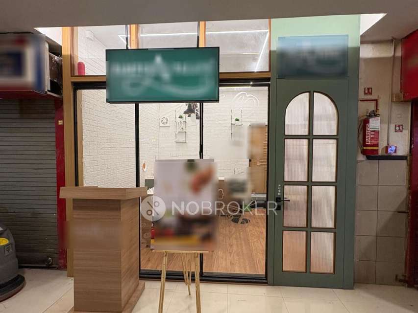 Shop in Mulund West, Mumbai for sale 