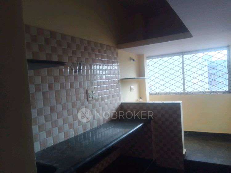 2 BHK Flat In Venkatadri Nilaya for Rent  In Bommasandra