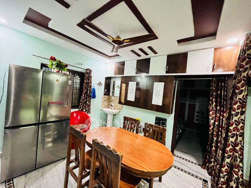 4+ BHK House For Sale  In Mallampet 