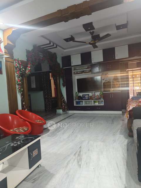 4+ BHK House For Sale  In Mallampet 