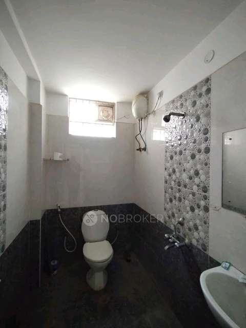 2 BHK Flat In Ap For Sale  In Munnekollal