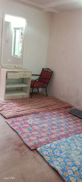 PG for Girls in Selaiyur