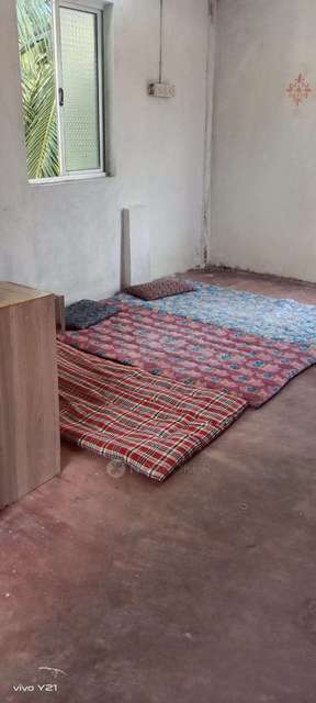 PG for Girls in Selaiyur