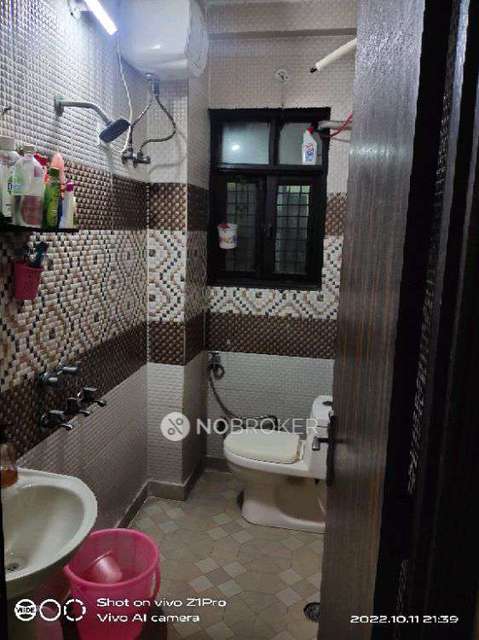 2 BHK Flat In Apartment For Sale  In Uttam Nagar