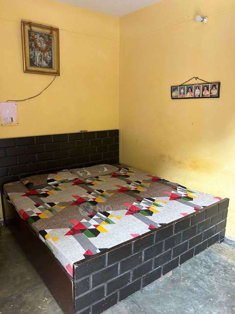 1 BHK Flat In Narela Sector B2 Pocket D For Sale  In Narela 