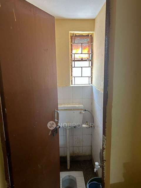 1 BHK Flat In Narela Sector B2 Pocket D For Sale  In Narela 