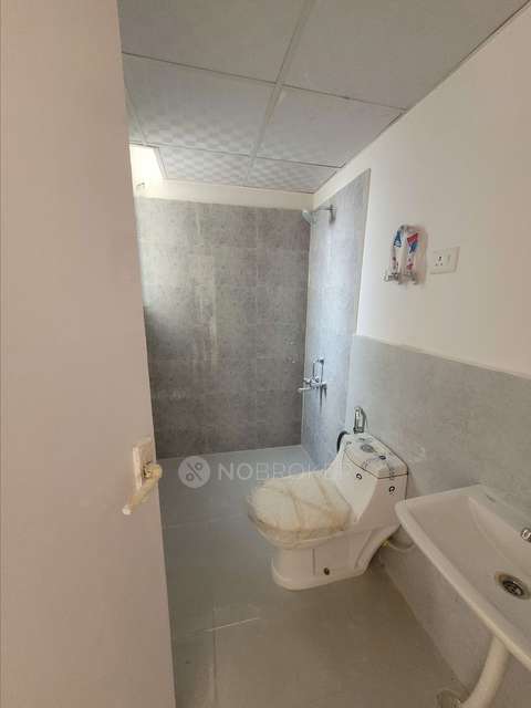 2 BHK Flat In Suncity Avenue 76 for Rent  In Sector 76