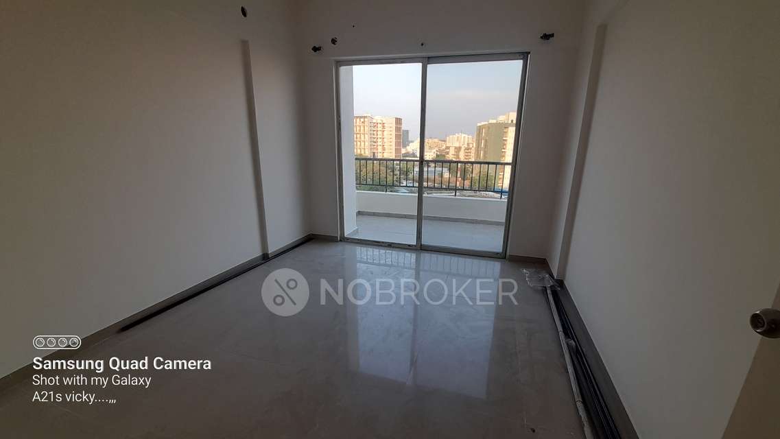 2 BHK Flat In Downtown Beryl for Rent  In Kharadi