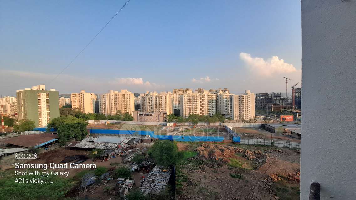 2 BHK Flat In Downtown Beryl for Rent  In Kharadi