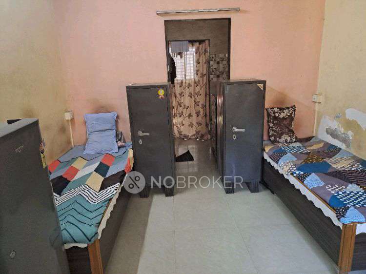 PG for Boys in Hindustan Chowk