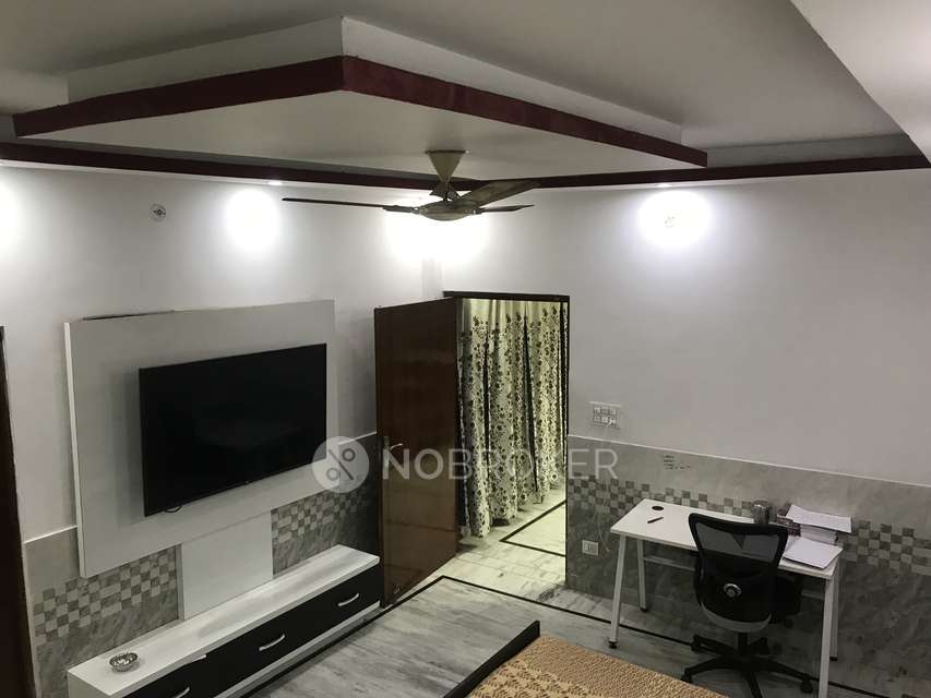 4+ BHK Flat For Sale In Surajpur