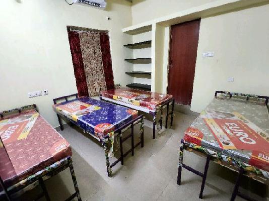 PG for Girls in Pallikaranai