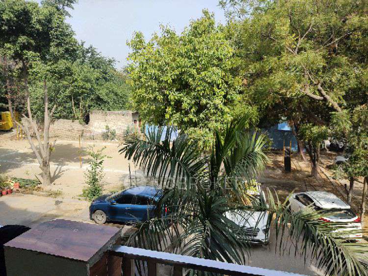 4+ BHK Flat In Standlone Building For Sale  In Sector, Pi I & Ii