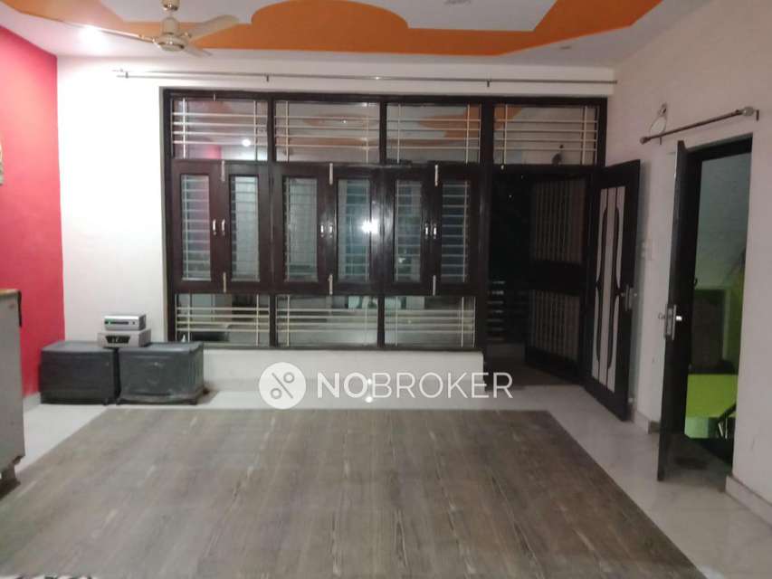 4+ BHK Flat In Standlone Building For Sale  In Sector, Pi I & Ii