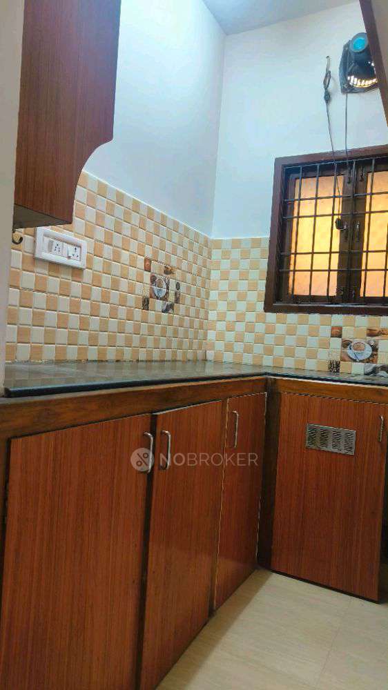 SRS ORCHID Kolathur Rent WITHOUT BROKERAGE Semifurnished 2 BHK