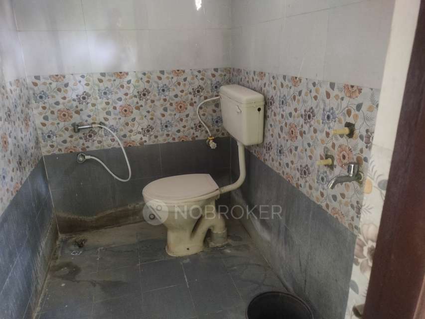 2 BHK Flat In Sree Residency For Sale  In Gajularamaram