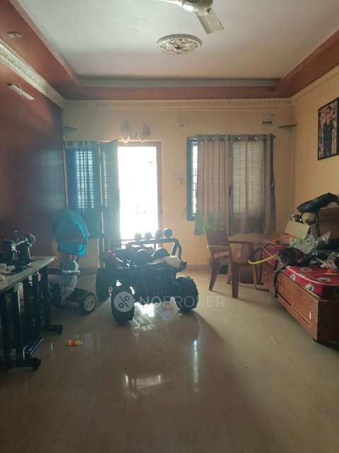 2 BHK Flat In Sri Krishna Plaza For Sale  In Kattigenahalli