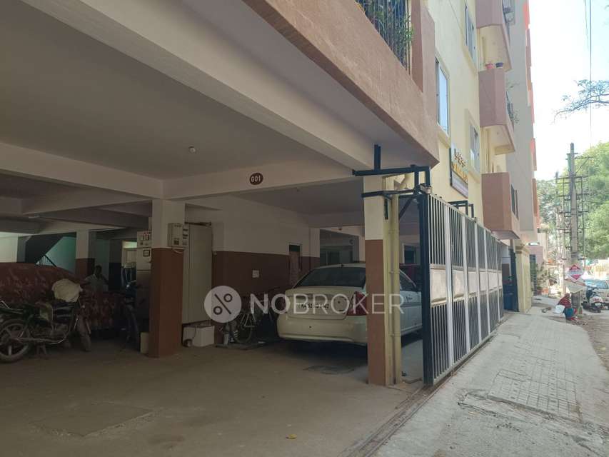 2 BHK Flat In Sri Krishna Plaza For Sale  In Kattigenahalli