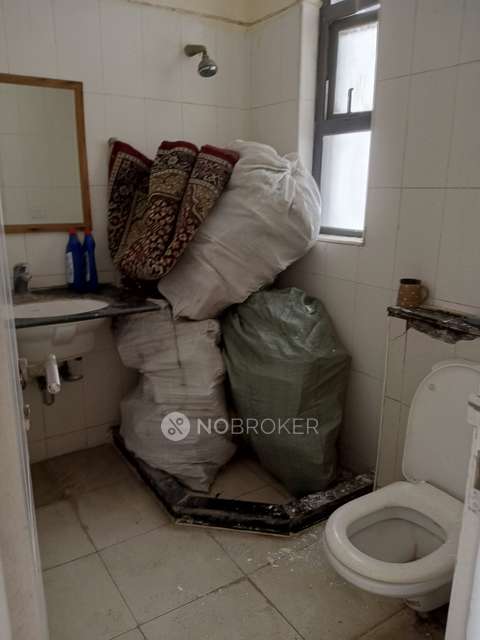 3 BHK Flat In Unitech Horizon For Sale  In Sector Pi I  Ii