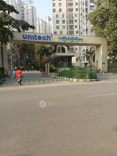 3 BHK Flat In Unitech Horizon For Sale  In Sector Pi I  Ii