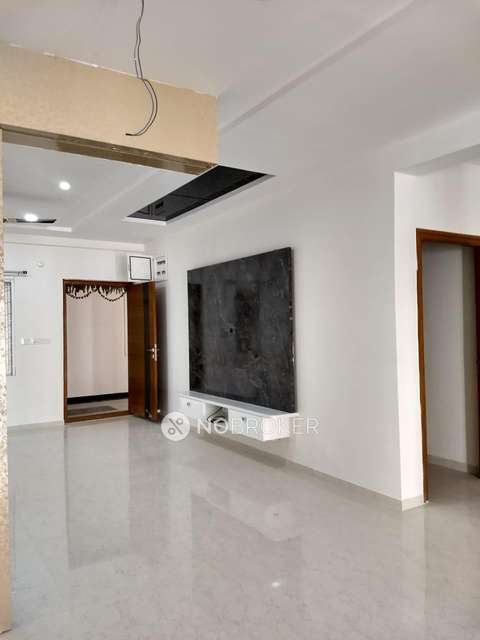 2 BHK Flat In Apartment For Sale  In Kothapet