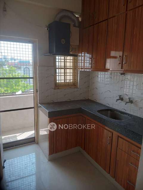 2 BHK Flat In Rathna Nilyam For Sale  In Lch Colony