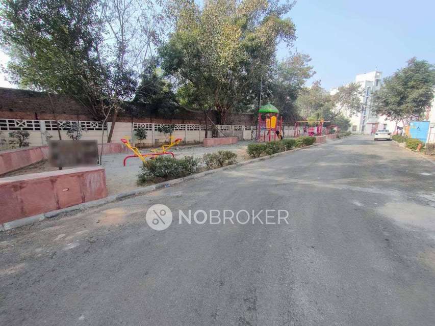 1 BHK Flat In Dda Lig Flat Rohini, Sector 35 For Sale  In Sector 35, Rohini