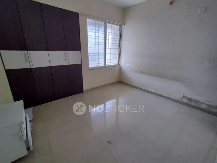 2 BHK Flat In Skyview for Rent  In Phursungi 