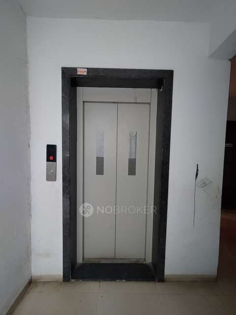 2 BHK Flat In Skyview for Rent  In Phursungi 