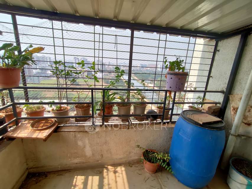 2 BHK Flat In Skyview for Rent  In Phursungi 