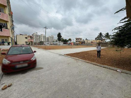 Plot For Sale  In Royal City In Akshayanagar
