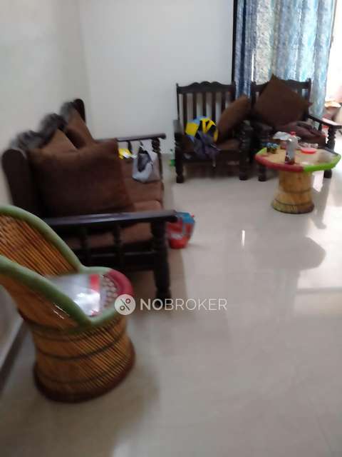 2 BHK Flat In Amrapali Village For Sale  In Indirapuram