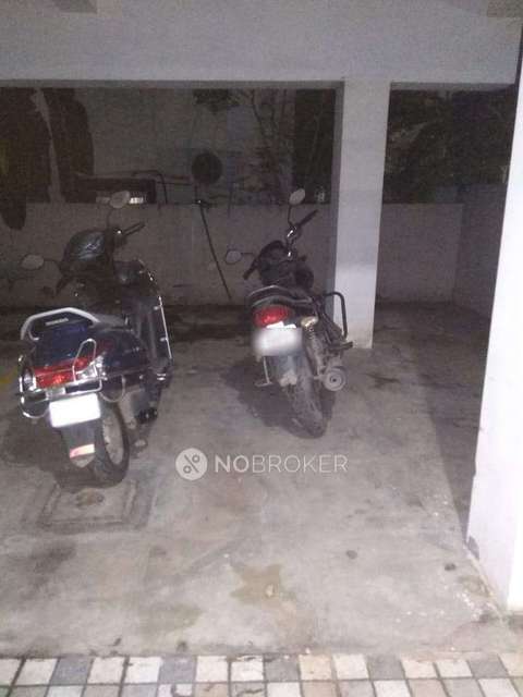 2 BHK Flat In Chamanthi For Sale  In Koyambedu