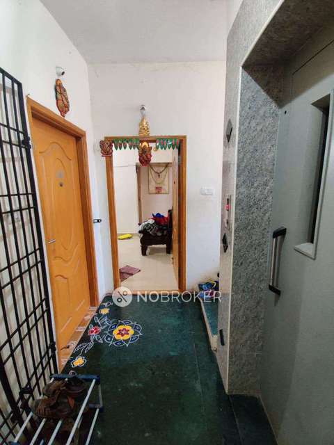 2 BHK Flat In Chamanthi For Sale  In Koyambedu