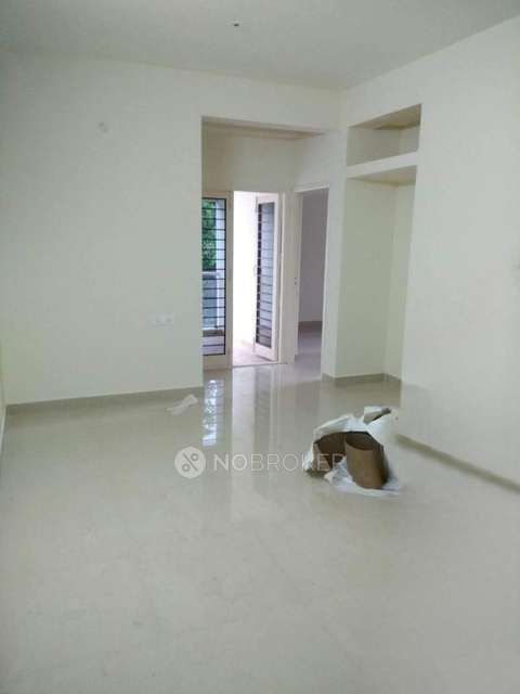 2 BHK Flat In Chamanthi For Sale  In Koyambedu