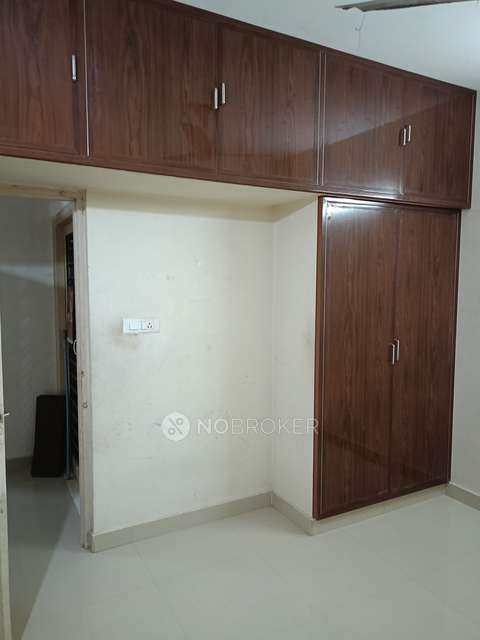 2 BHK Flat In Chamanthi For Sale  In Koyambedu