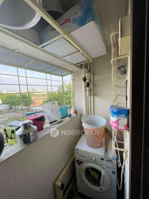 1 BHK Flat In Majestique Manhattan For Sale  In Wagholi