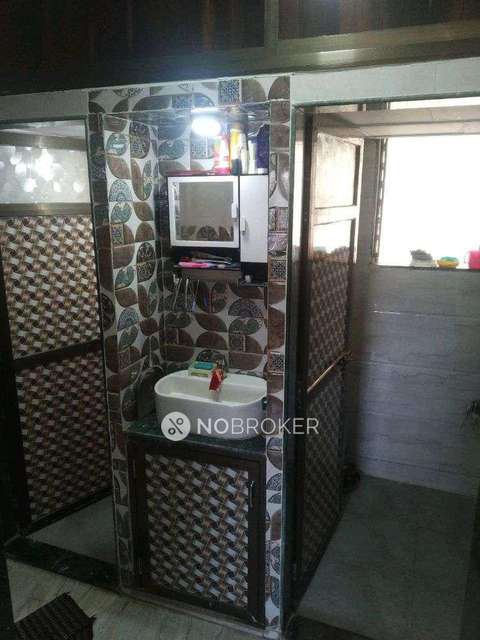 2 BHK Flat In Damodar Park Apartment For Sale  In Ghatkopar West